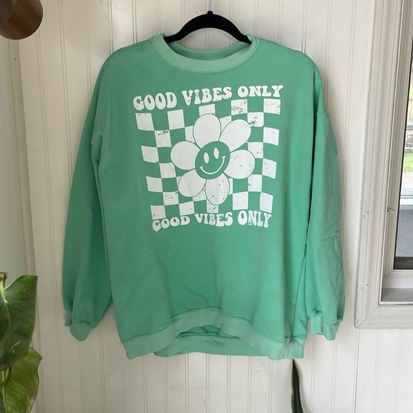 Pink Lily sweatshirt - Picture 1 of 3